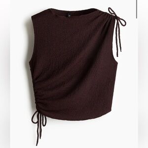 Elegant Sleeveless Ruched Top - Brown